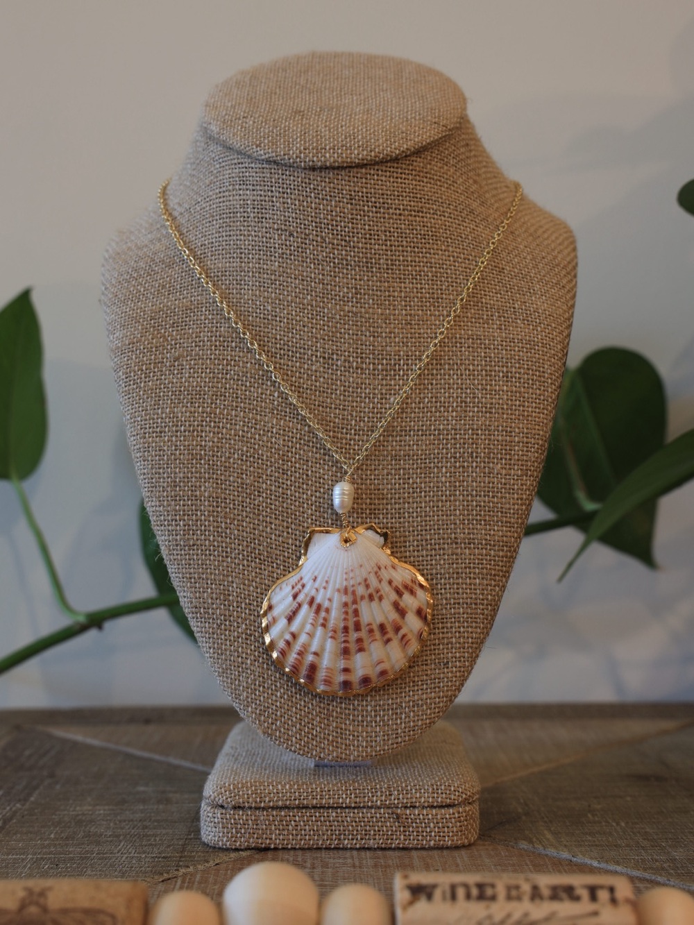 The Siren • Handmade Gold Shell Pendant Necklace with Pearl Accent - Jewelry